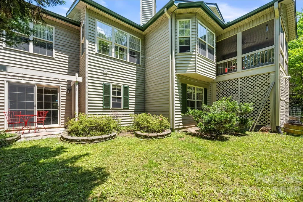 9 Tall Pines Road Hendersonville NC 28739