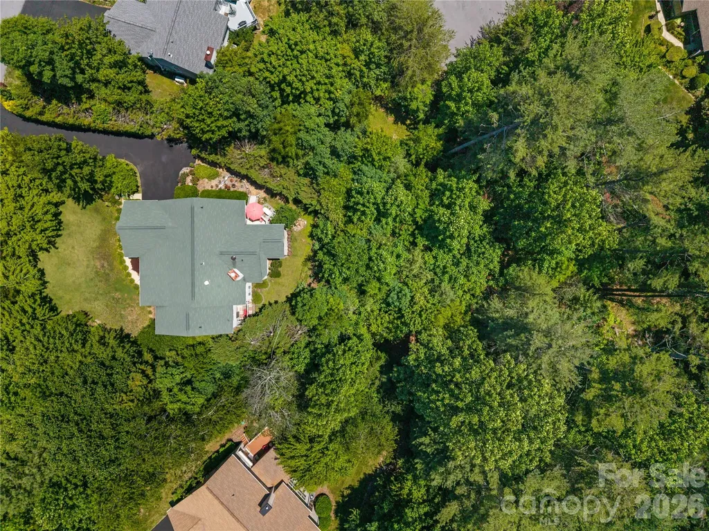9 Tall Pines Road Hendersonville NC 28739