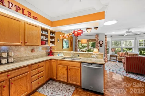 9 Tall Pines Road Hendersonville NC 28739