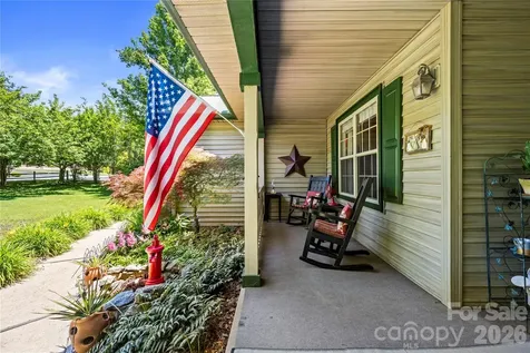9 Tall Pines Road Hendersonville NC 28739