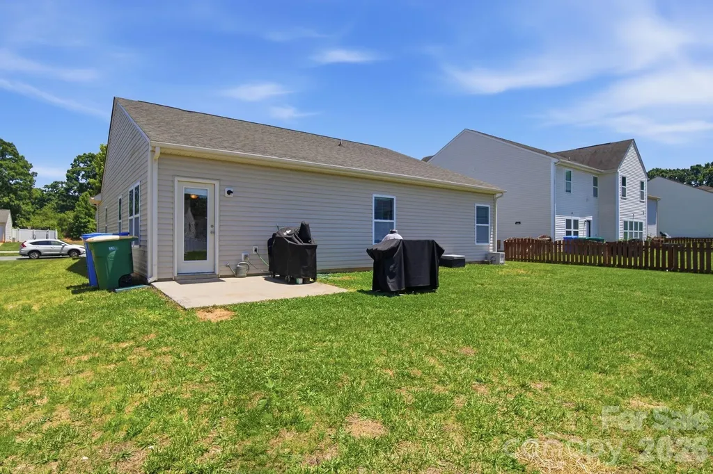 514 Smokehouse Lane Albemarle NC 28001