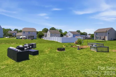 514 Smokehouse Lane Albemarle NC 28001