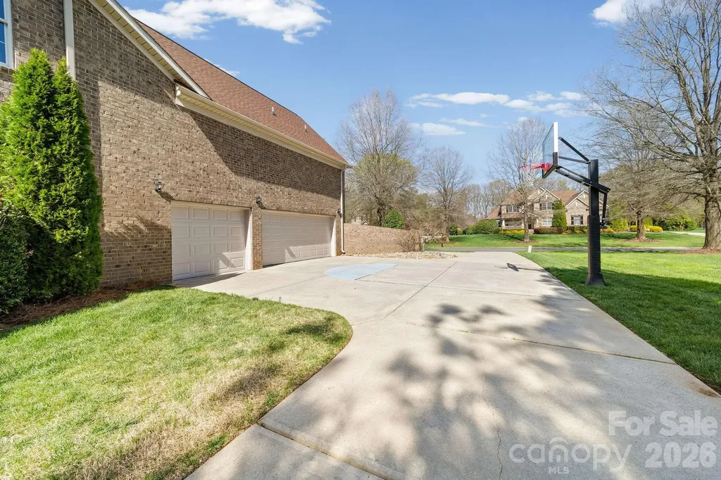6009 Autumn Blossom Lane Waxhaw NC 28173