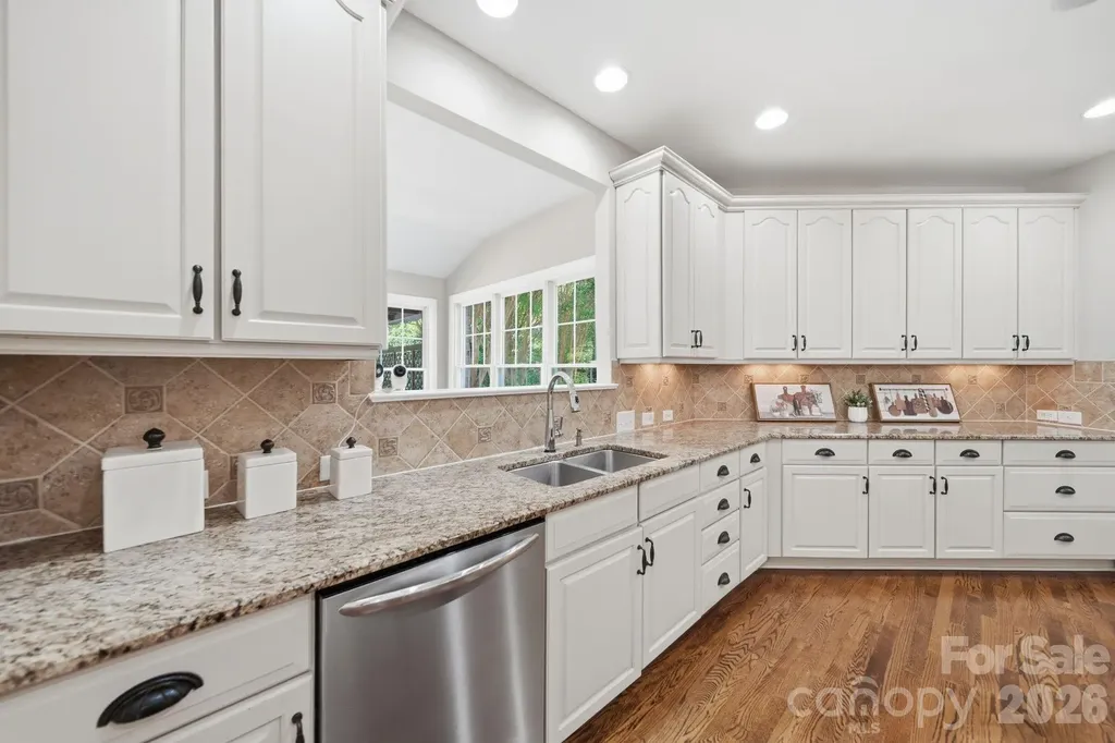6009 Autumn Blossom Lane Waxhaw NC 28173
