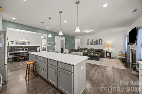 2015 Mcdonald Drive Stanfield NC 28163