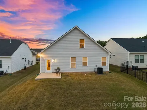 1986 Ambrose Way Denver NC 28037