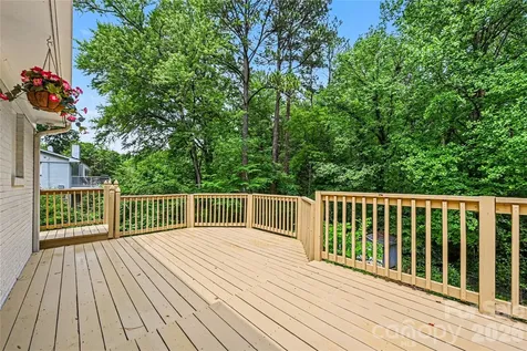 716 Grandview Drive NE Concord NC 28025