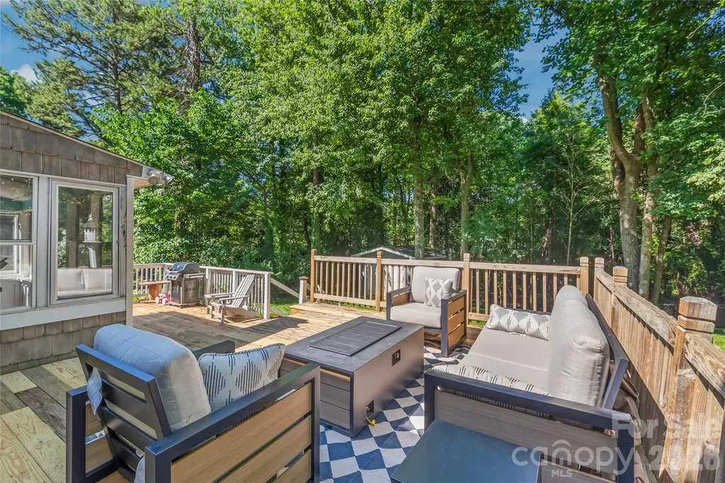 425 Regency Drive Charlotte NC 28211