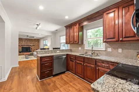 425 Regency Drive Charlotte NC 28211