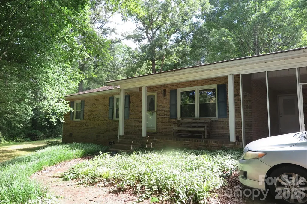 112 Glenn Oaks Drive Lawndale NC 28090