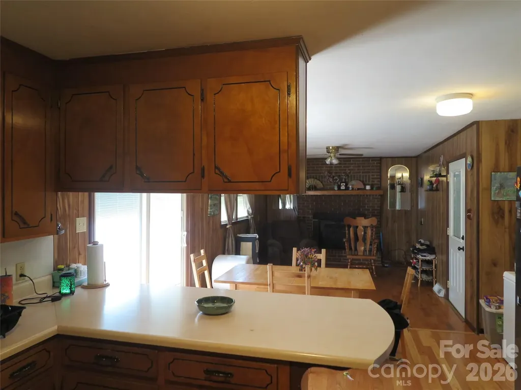 112 Glenn Oaks Drive Lawndale NC 28090
