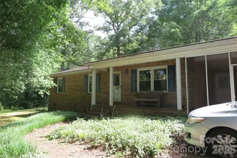 112 Glenn Oaks Drive Lawndale NC 28090