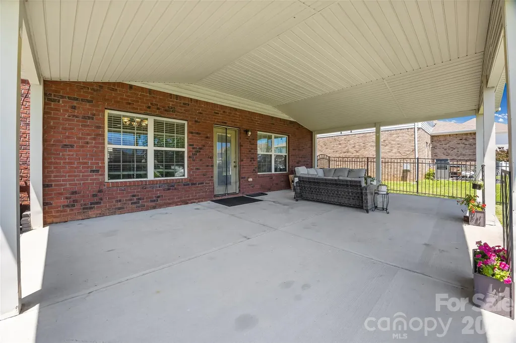 14712 Vaughan Drive Charlotte NC 28273