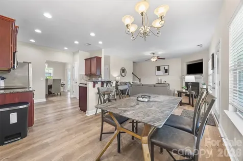 14712 Vaughan Drive Charlotte NC 28273