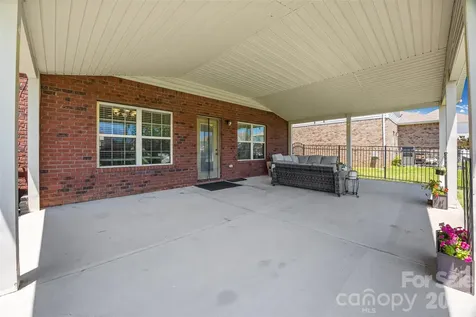 14712 Vaughan Drive Charlotte NC 28273