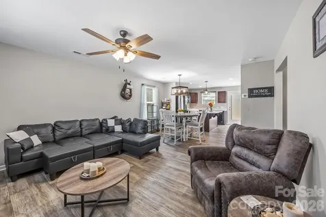 813 Yorkshire Drive Albemarle NC 28001