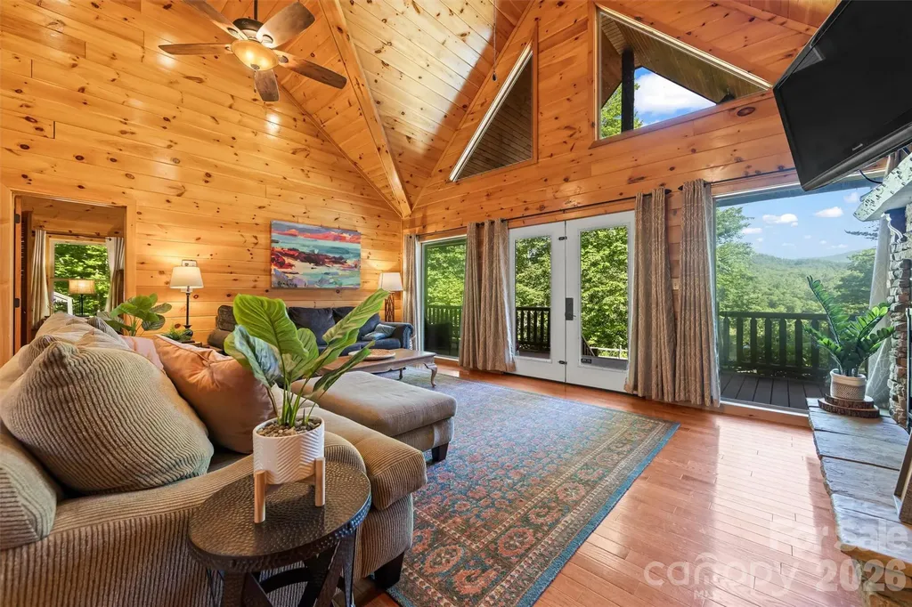 128 Hummingbird Lane Almond NC 28702