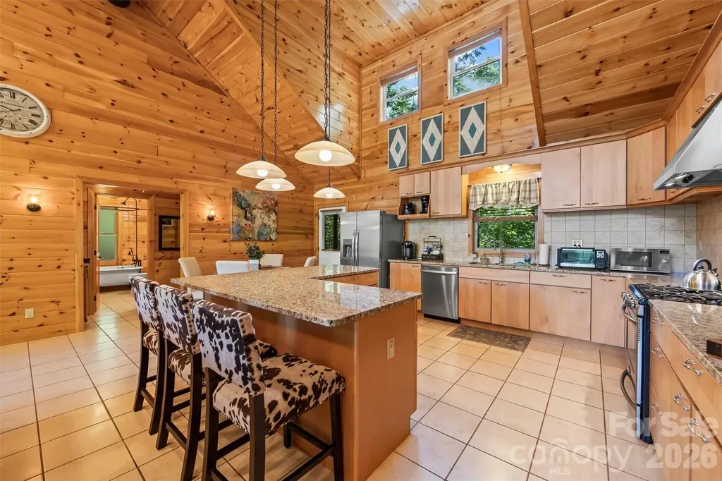 128 Hummingbird Lane Almond NC 28702