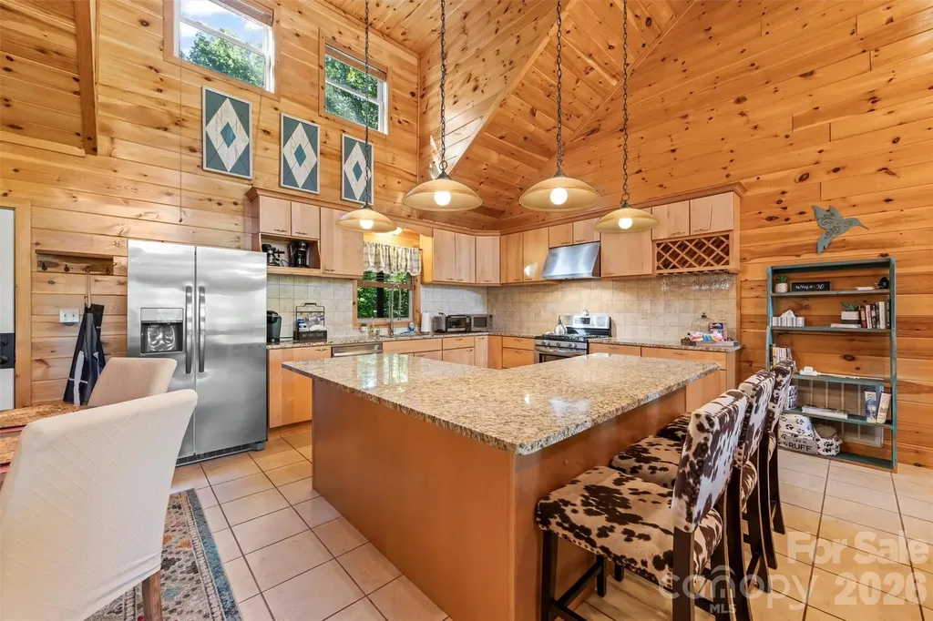 128 Hummingbird Lane Almond NC 28702