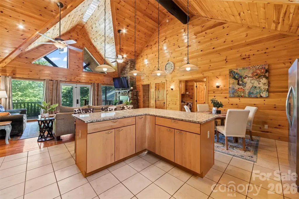 128 Hummingbird Lane Almond NC 28702