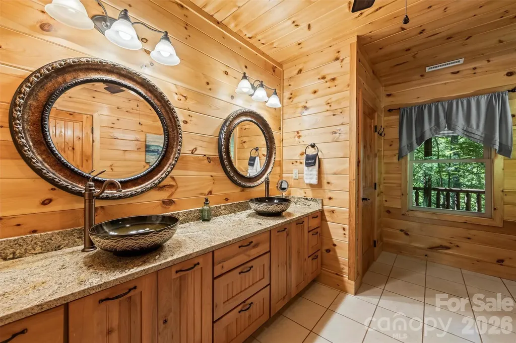 128 Hummingbird Lane Almond NC 28702