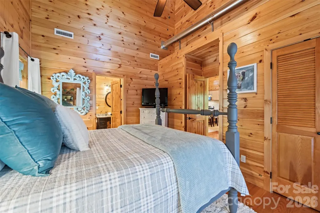 128 Hummingbird Lane Almond NC 28702