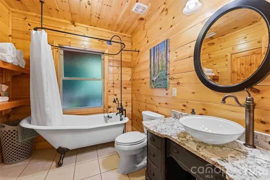 128 Hummingbird Lane Almond NC 28702