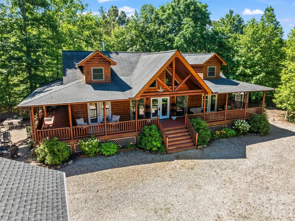 128 Hummingbird Lane Almond NC 28702