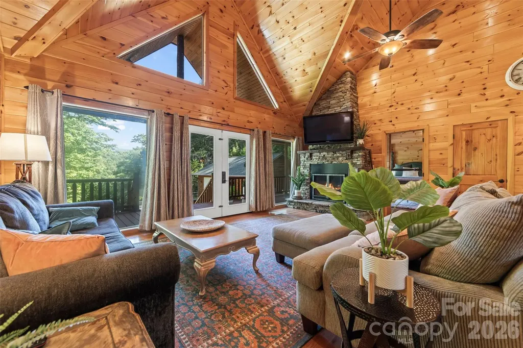 128 Hummingbird Lane Almond NC 28702