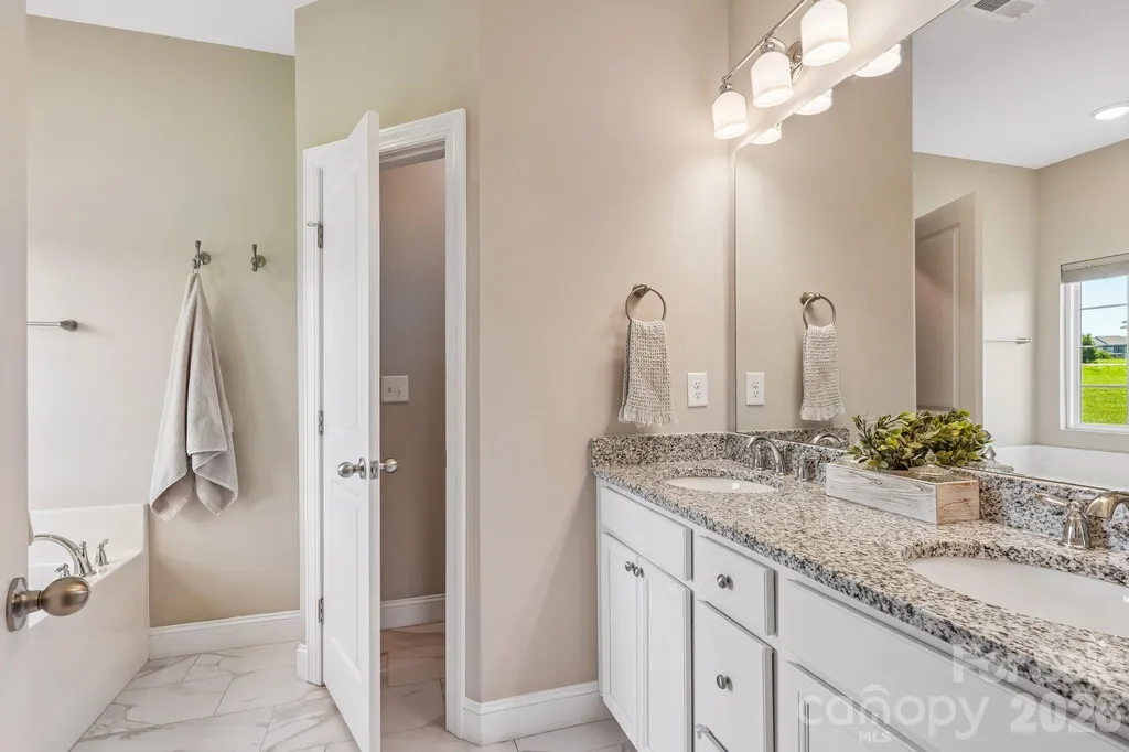 3023 Isle Lane Monroe NC 28110