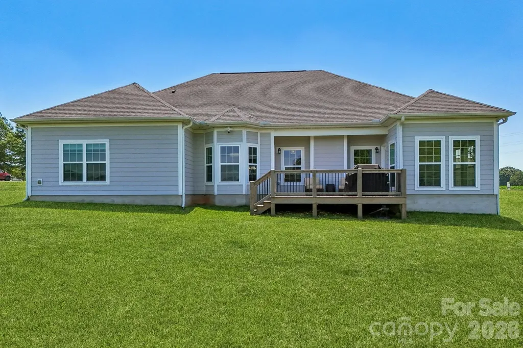 3023 Isle Lane Monroe NC 28110