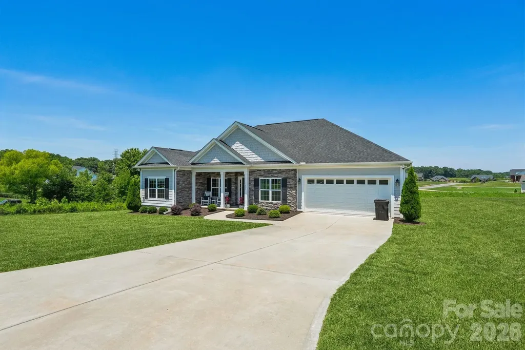 3023 Isle Lane Monroe NC 28110