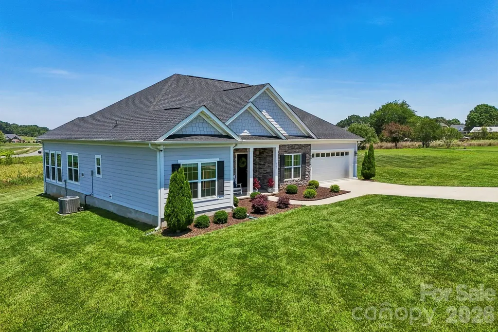 3023 Isle Lane Monroe NC 28110
