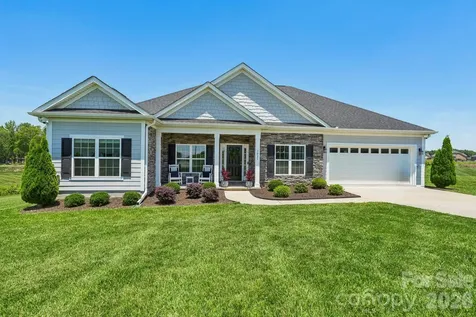3023 Isle Lane Monroe NC 28110