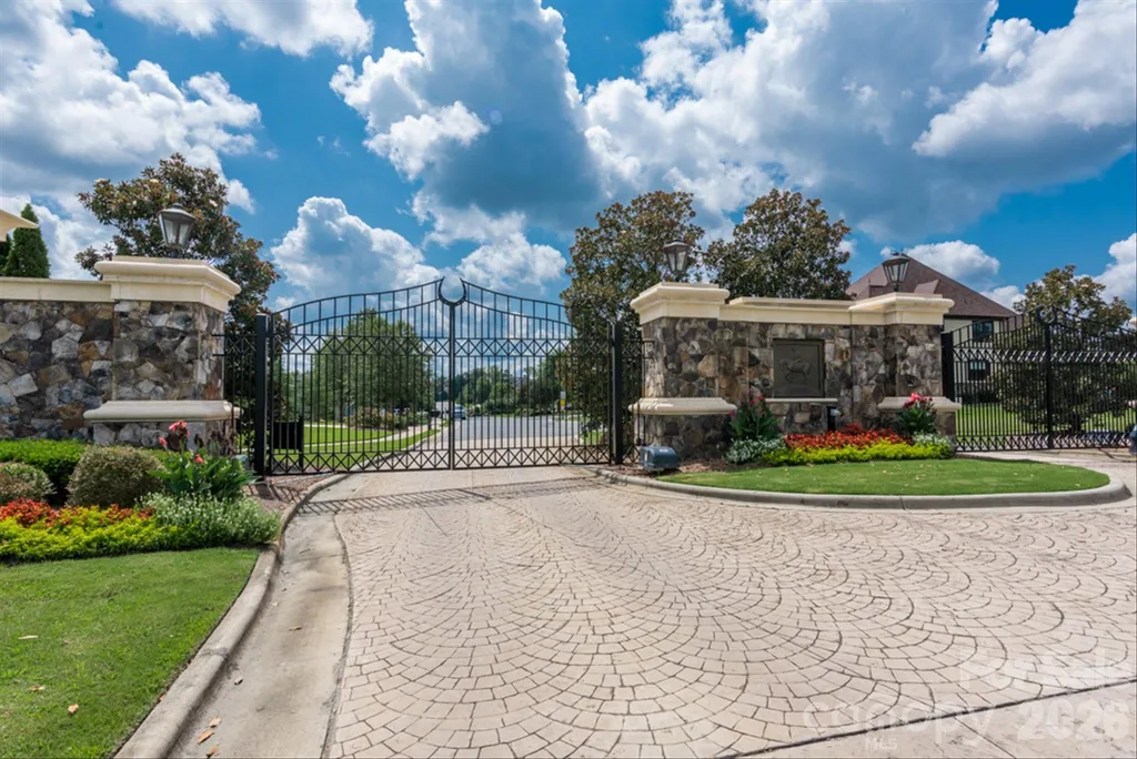 1309 Venetian Way Drive Waxhaw NC 28173