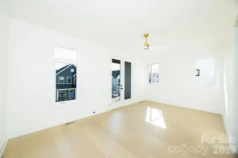 221 Woodsborough Place Raleigh NC 27601