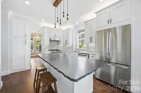 10900 Owl Nest Lane Charlotte NC 28277