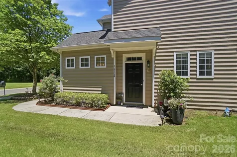 12226 Red Rust Lane Charlotte NC 28277