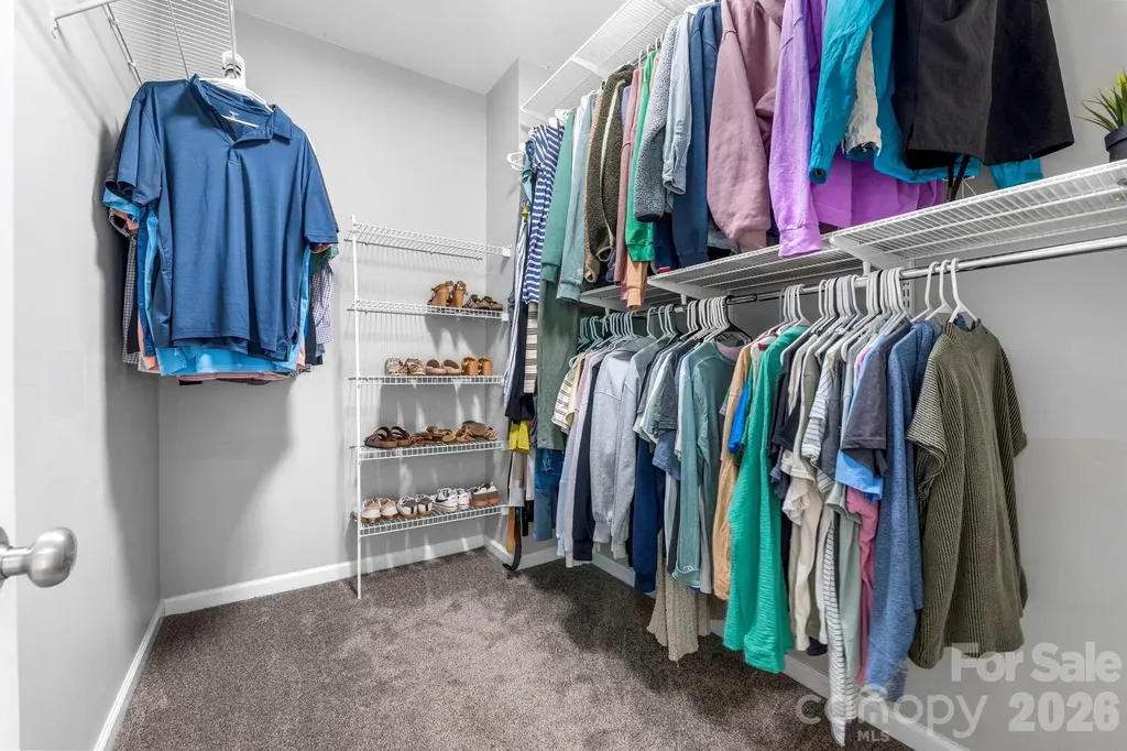 8543 Brookings Drive Charlotte NC 28269