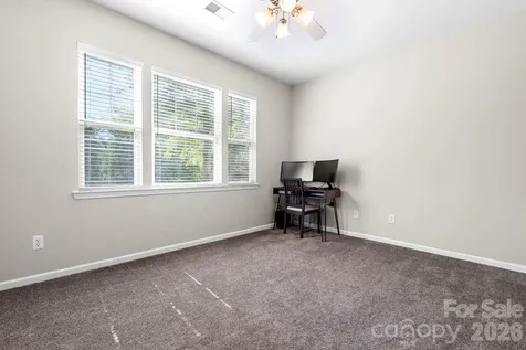 8543 Brookings Drive Charlotte NC 28269