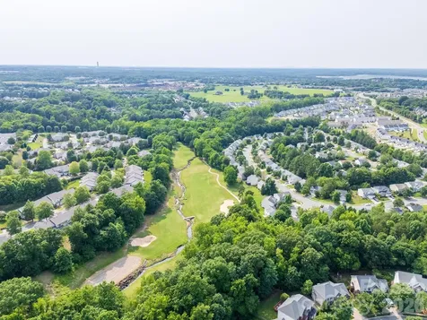 8543 Brookings Drive Charlotte NC 28269