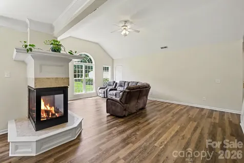 1392 Piper Court Concord NC 28025