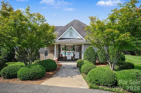 1392 Piper Court Concord NC 28025