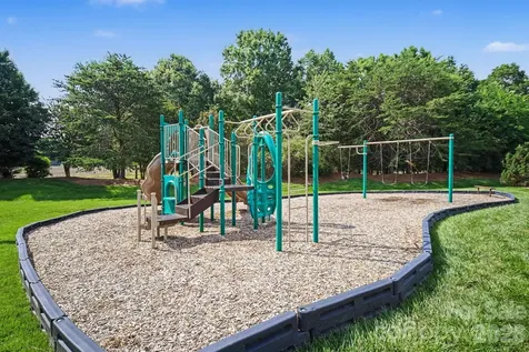1392 Piper Court Concord NC 28025