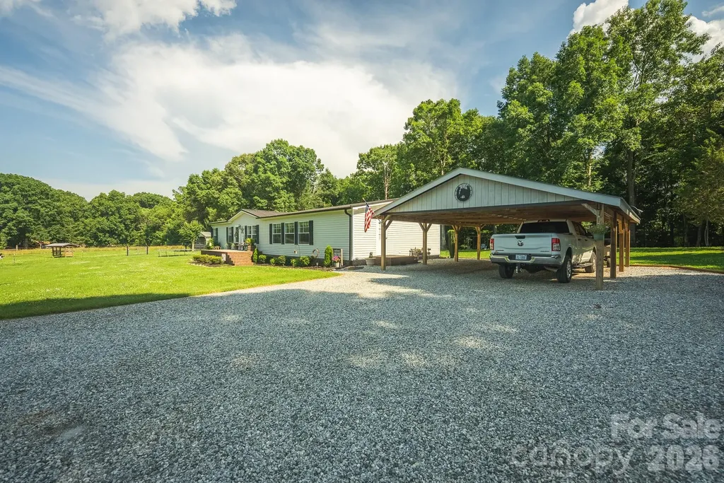 441 Fairgrounds Road Taylorsville NC 28681