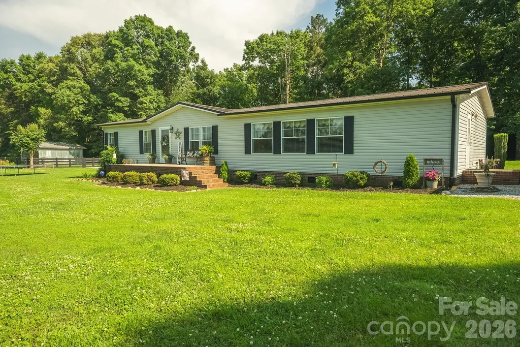 441 Fairgrounds Road Taylorsville NC 28681