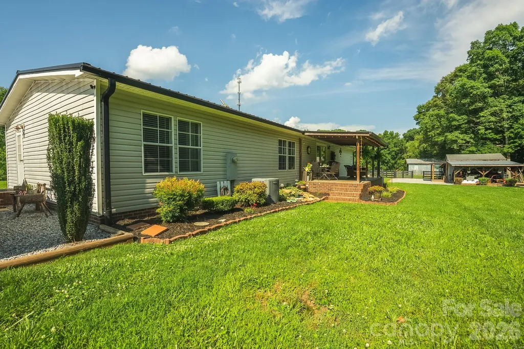 441 Fairgrounds Road Taylorsville NC 28681