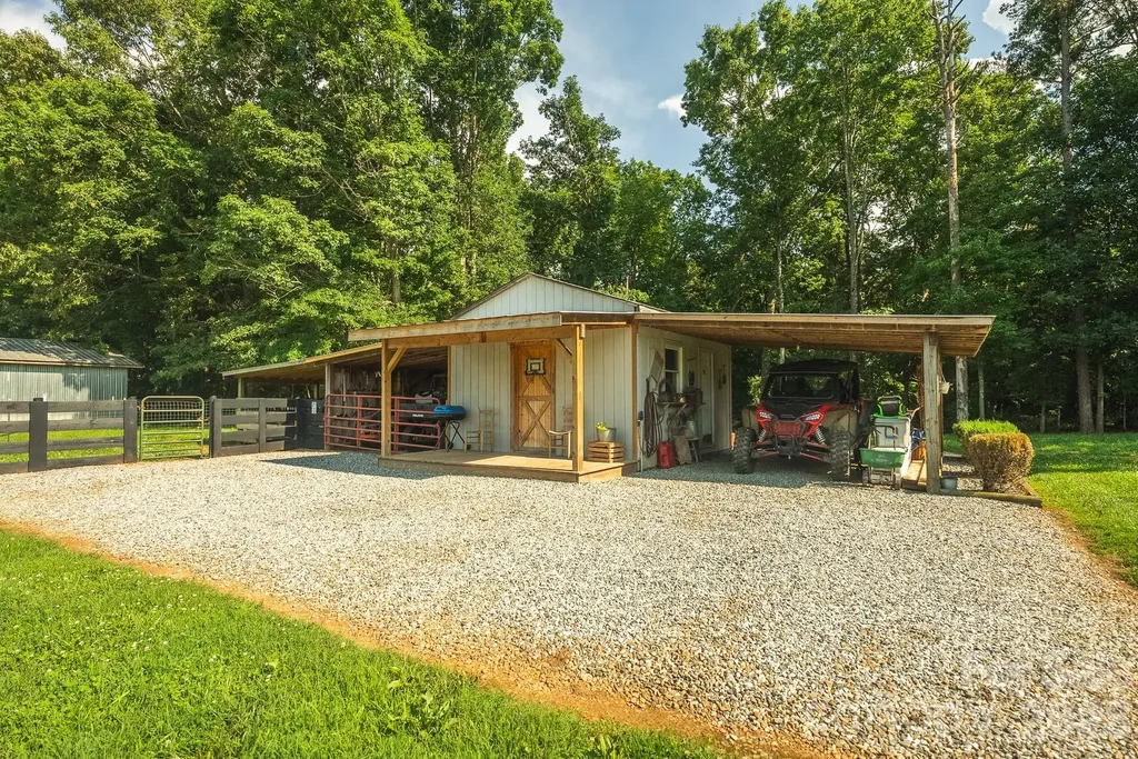441 Fairgrounds Road Taylorsville NC 28681