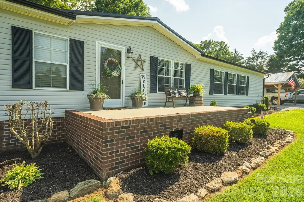 441 Fairgrounds Road Taylorsville NC 28681