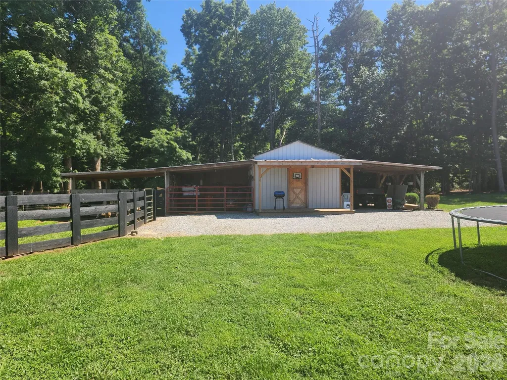 441 Fairgrounds Road Taylorsville NC 28681